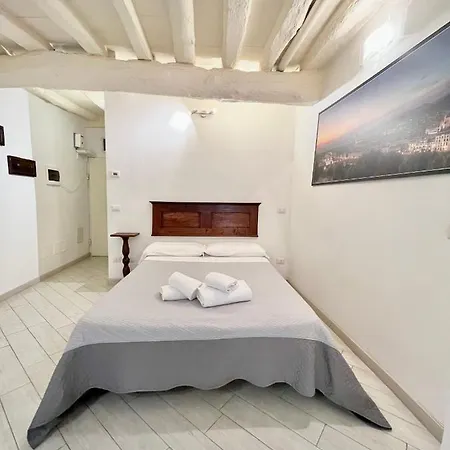 Apartment Adg 33
