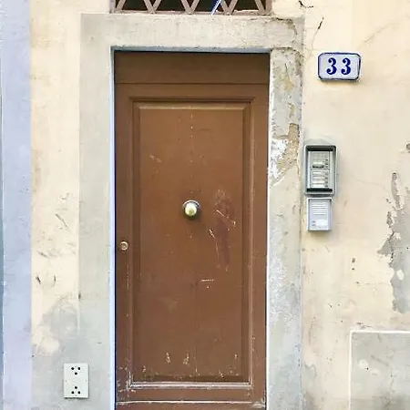 Adg 33 Apartment *